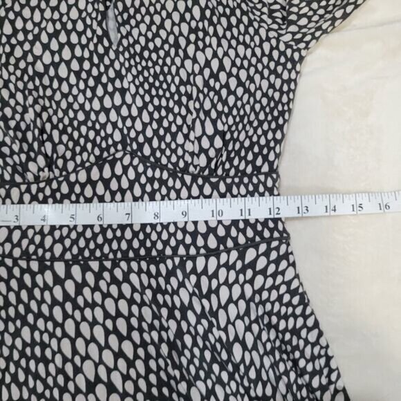 Boden Long Sleeve Marilyn Keyhole A-Line Dress - Size Small - Picture 8 of 10